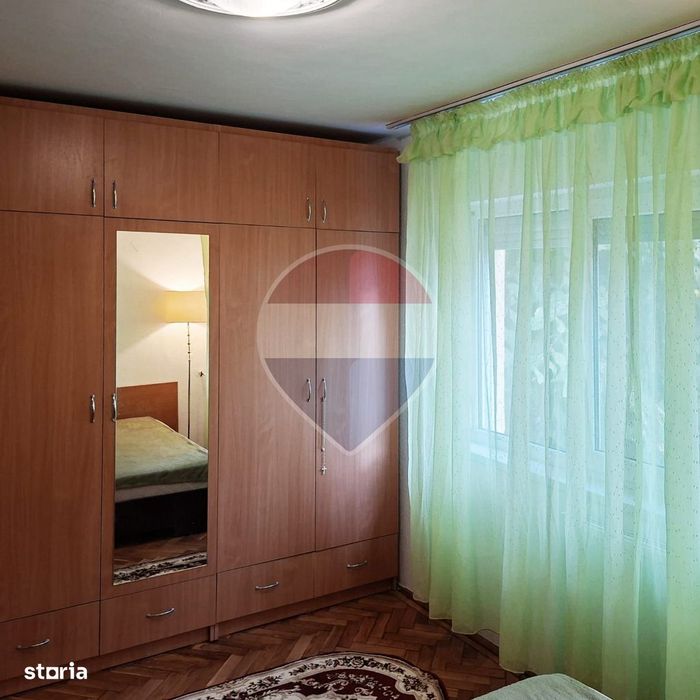De închiriat apartament 4 camere, pet-friendly - Nufărul