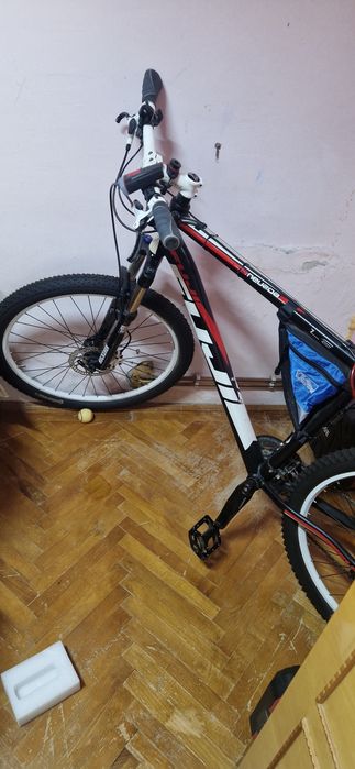 Bicicleta Fuji Nevada