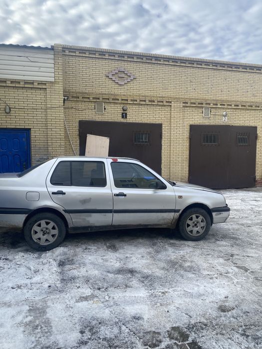 Продам машину вента