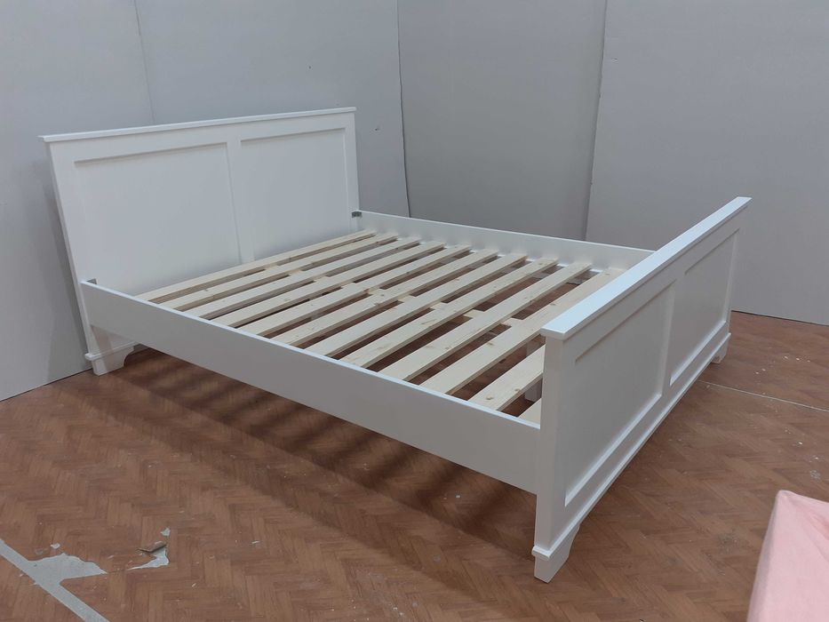 TRANSPORT GRATUIT.Pat single din lemn masiv.Cod 218