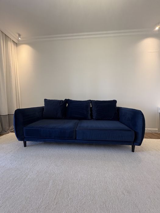 Дизаинерский диван