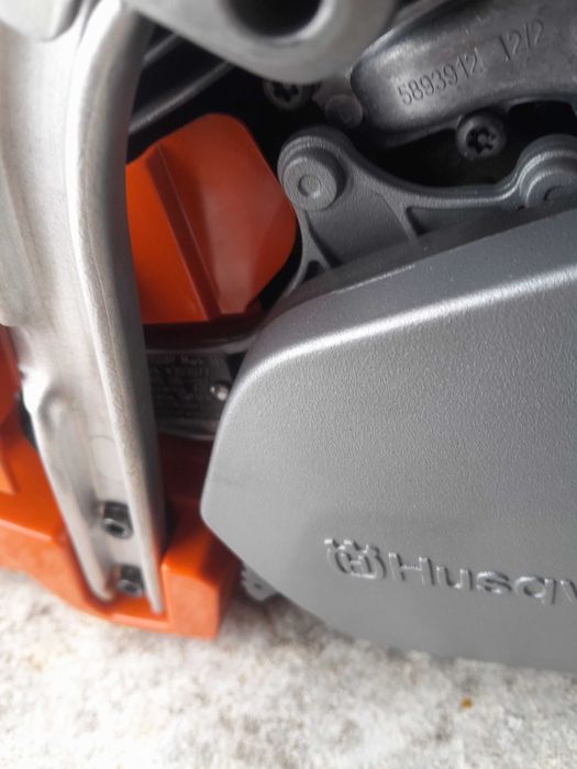 Motofierastau Husqvarna