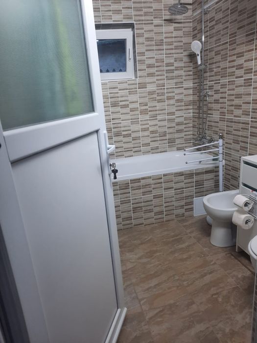 Casă de vânzare în Uileacul de munte la 12 km de Oradea Teren 6800 mp.