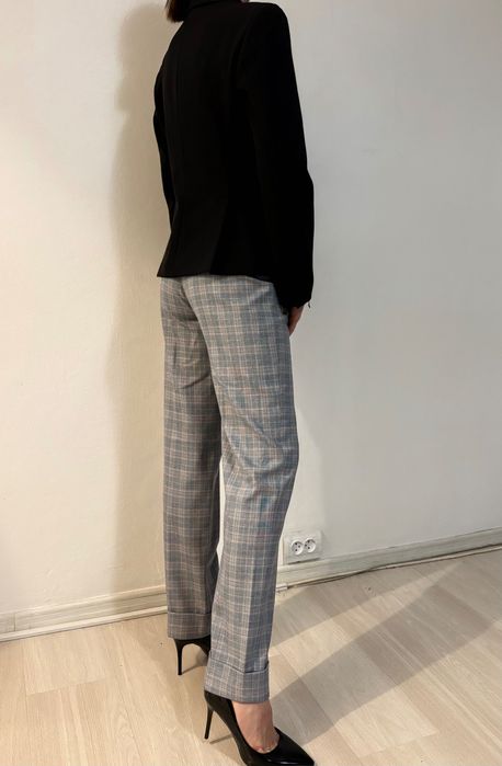 Pantaloni drepti Mercür