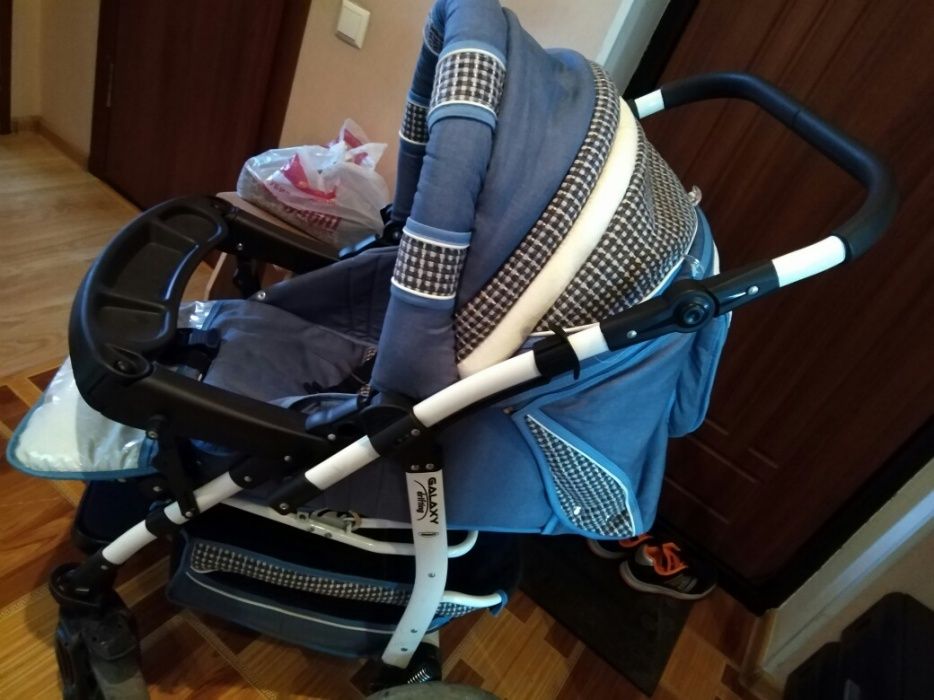 Продам коляску-трансформер