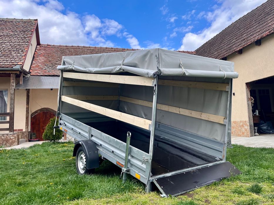 Remorcă Neptun N7-350 CT basculabilă, 750kg, prelată înaltă laterală + troliu