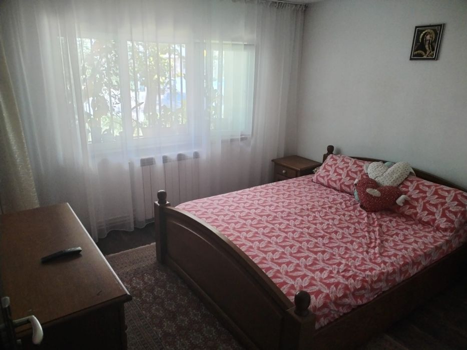 Direct Proprietar,Apartament spațios cu 3  camere – Strada Bulevardul
