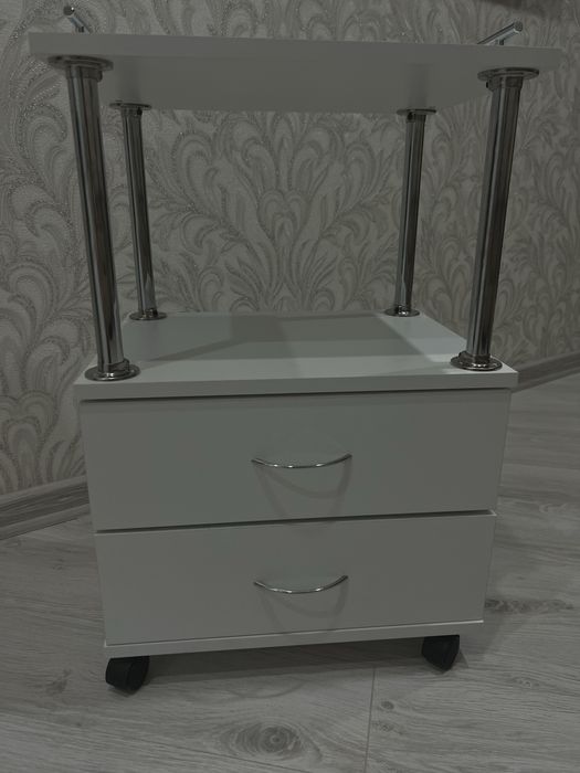 Тумба косметолога