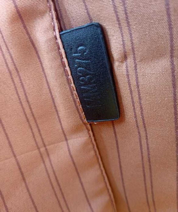 Уникална оригинална чанта Louis Vuitton със сертификат