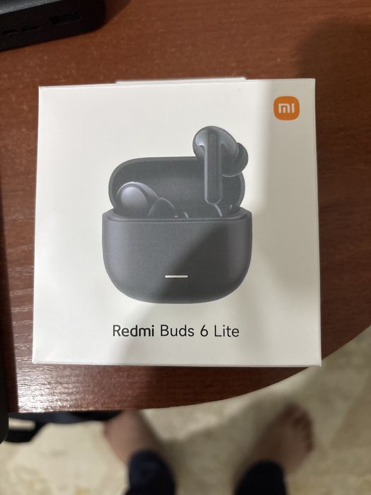 Продаю наушник Redmi buds 6 lite
