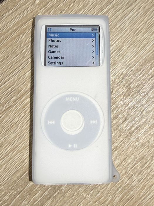 Ipod nano 1   4gb