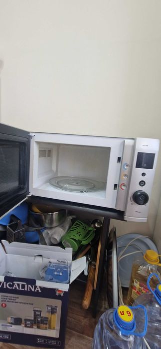 Микроволновая печь