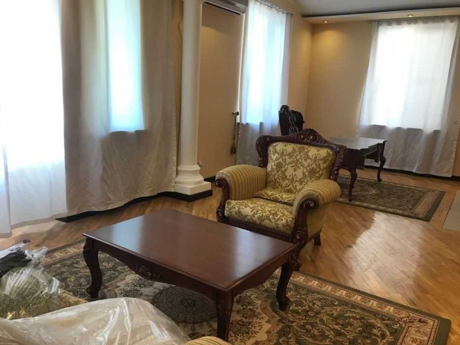 Сдаётся огромный Евродом 15-соток на Чайхана Салом ( н99 )