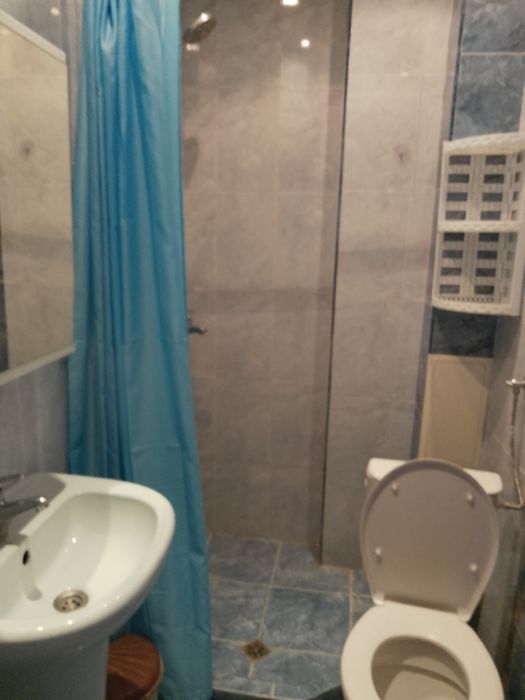 Дава се под наем Тристаен апартамент в Варна, ВИНС - 65 кв.м за 612 € - Снимка #9