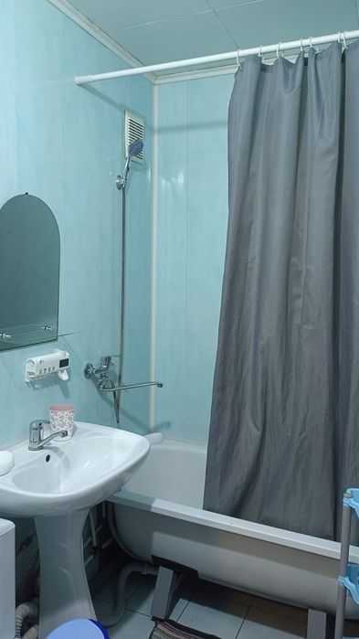 Продам квартиру  двухмерная