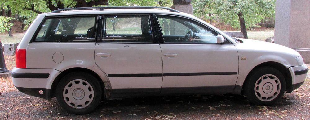 VW Passat 4 / Пасат 4 1999, 1,6 на части - ниски цени