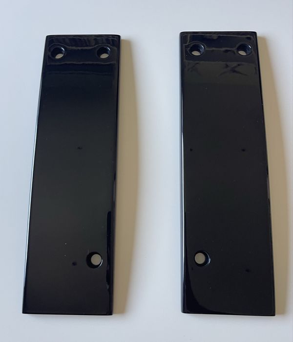 Laterale lemn negru piano black Marantz.