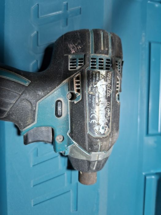 Инпакт и винтоверт макита