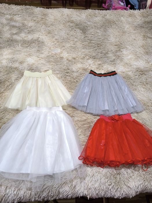 Нарядные платья для девочек