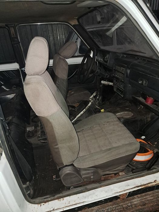 Авторазбор  нивы 2121