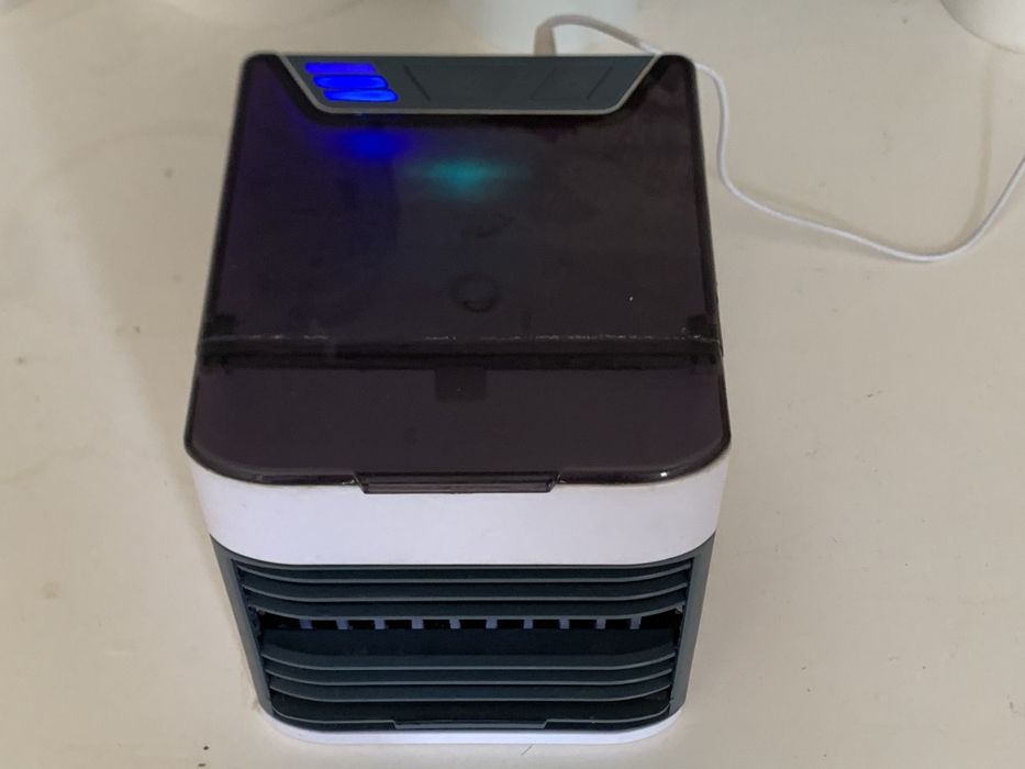 Portativ mini ventilyator Arctic air, havo sovutgich.