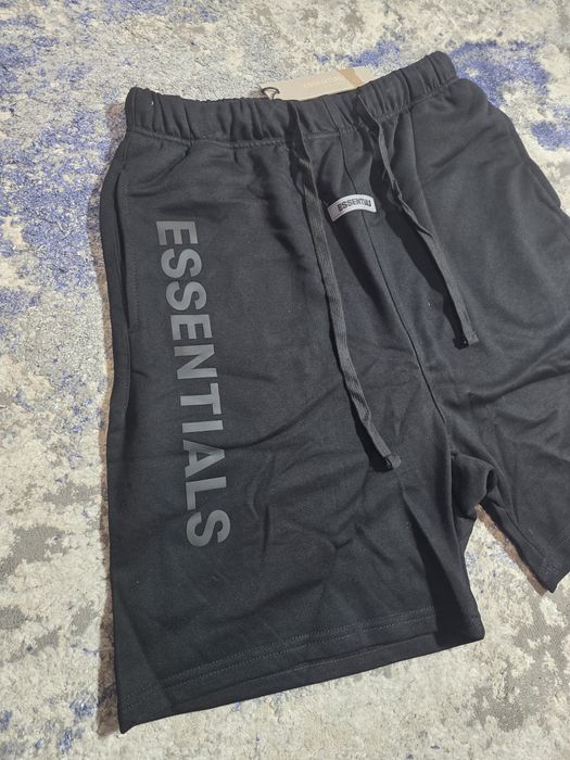 Pantaloni scurti Essential