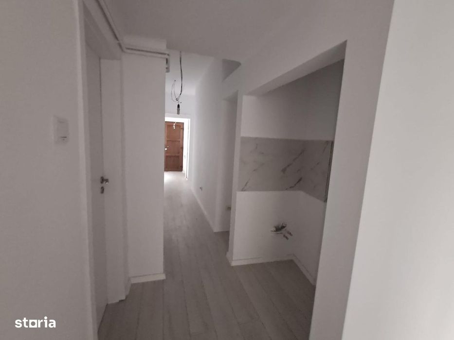 INCHIRIEM ap 5 cam, 125 mp, Calea Mosilor (Vechi) cu Bdul Hristo Botev