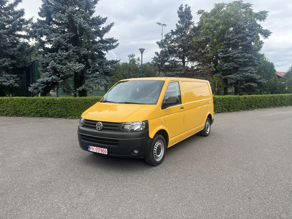 VW T5 Facelift / 2014 / Numere roșii valabile / Varianta Long / AC