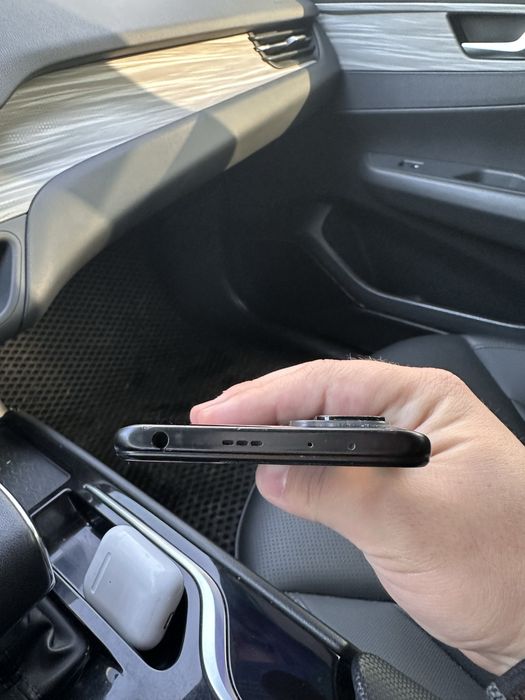 Redmi note 10 pro 8/128 srochna sotiladi