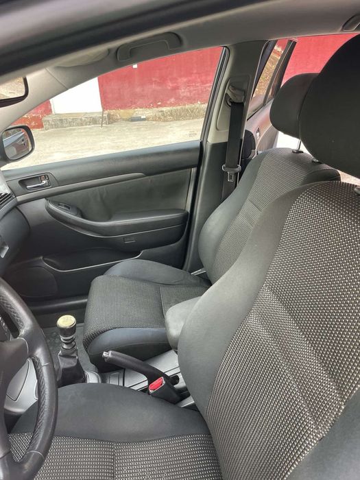 Toyota Avensis 2.0 D4D 126 T25 2007
