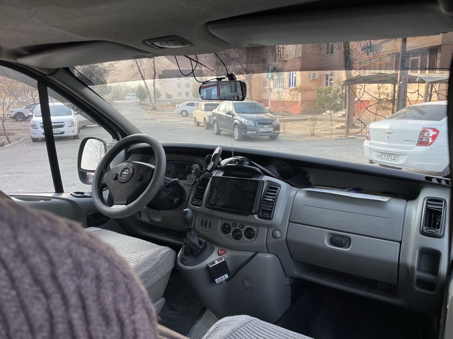 Срочно продается Opel VIVARO