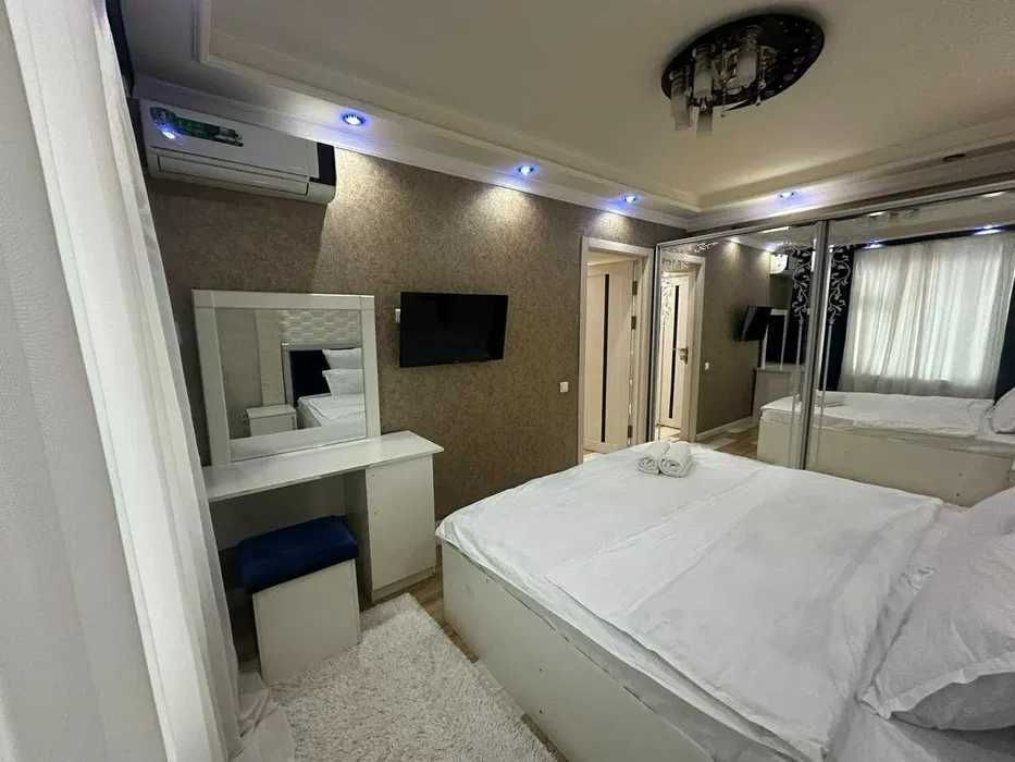 Современная 2-комнатная квартира посуточно — Ц-5 центр уюта и комфорта