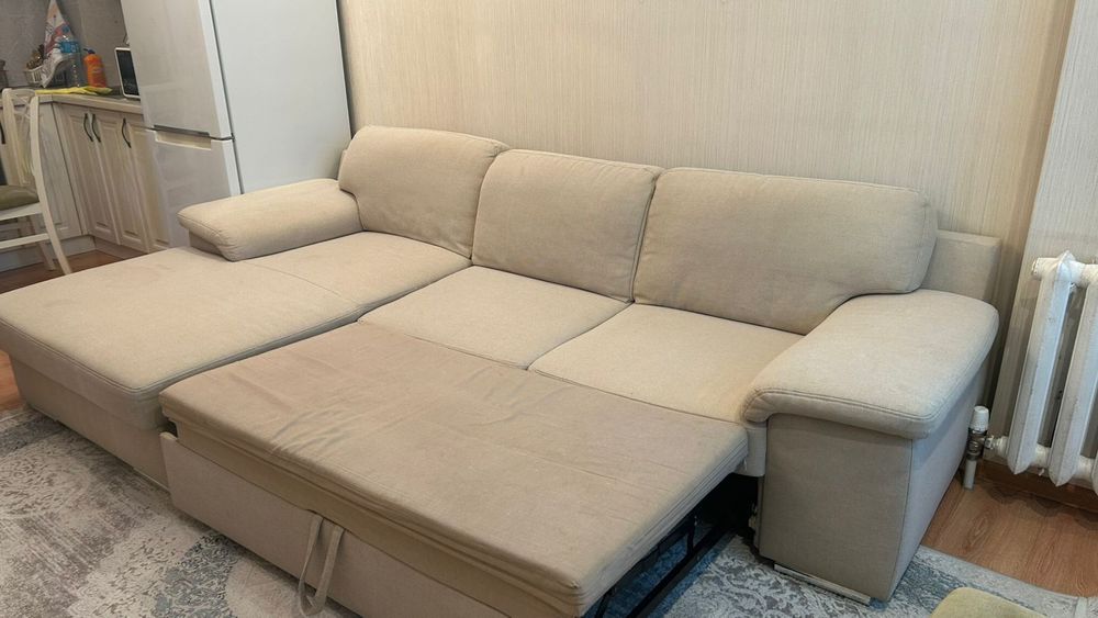 Продам б/у диван