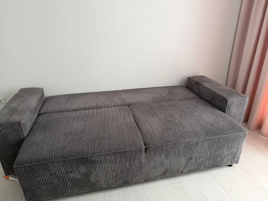 Canapea noua Mobexpert