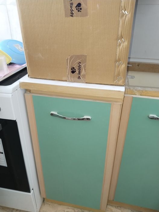 Продам недорого кухонный гарнитур