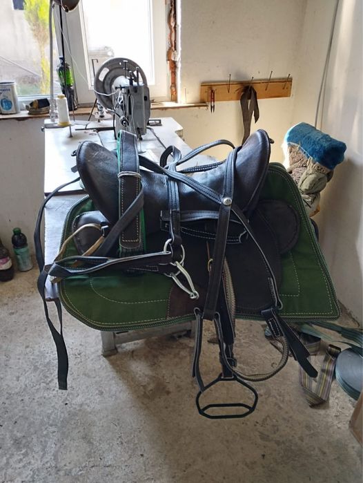 Продам седла