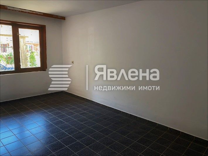 Продава се Етаж от къща в Приморско - 90 кв.м за 634 €/кв.м - Снимка #8