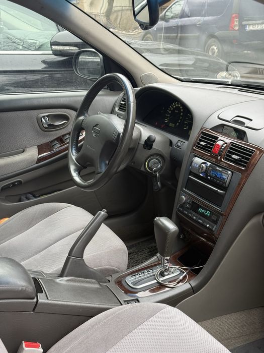 Nissan maxima V6 2.0L Automata