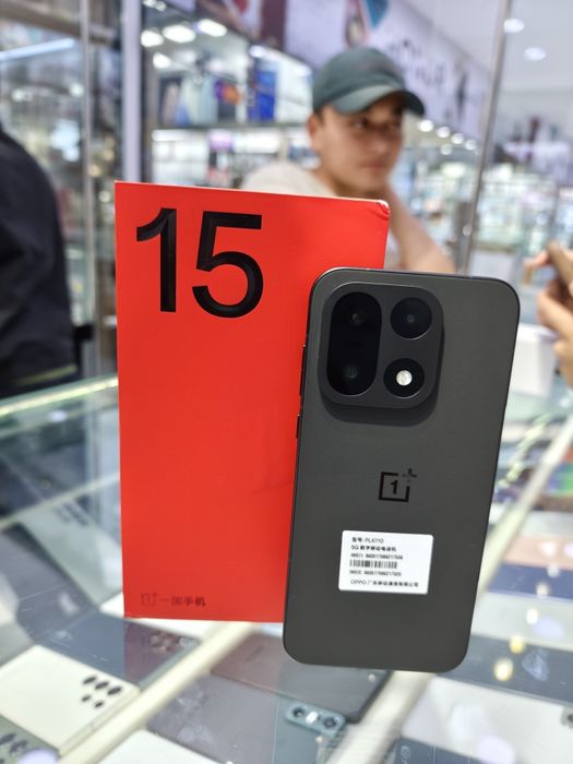 OnePlus 12/256 15  ideal full