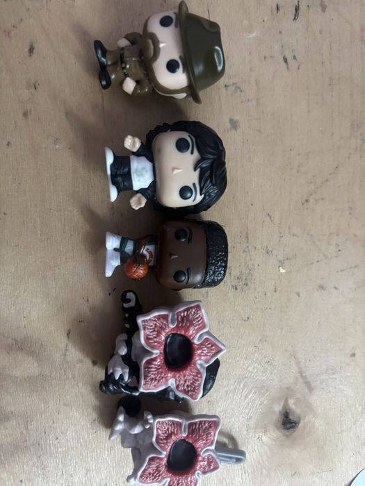 Обменяю фигурки осд