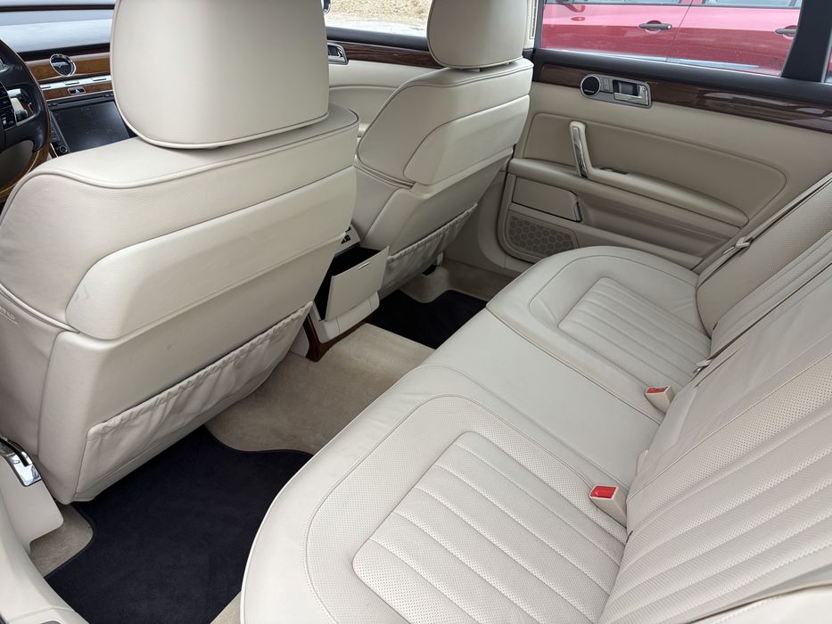 Volkswagen Phaeton  2015 pe carte