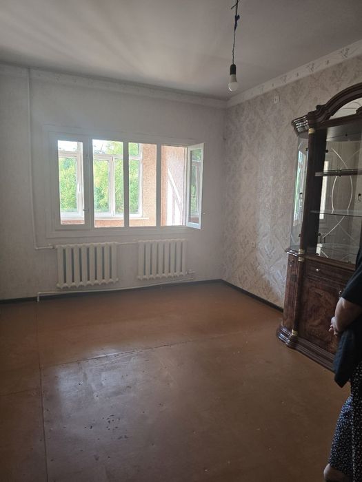 Продается 3-х комнатная квартира на Юнсабаде 17 квартал (своя)