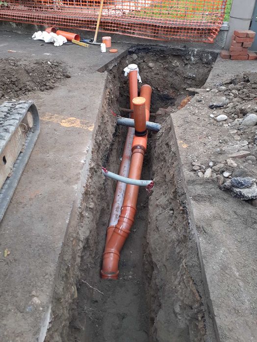 Prestări servicii cu mini excavator 1.7 t și 3,5 t basculantă