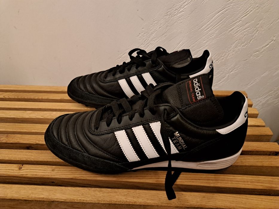 Футболни обувки ADIDAS MUNDIAL TF / номер 43 1/3