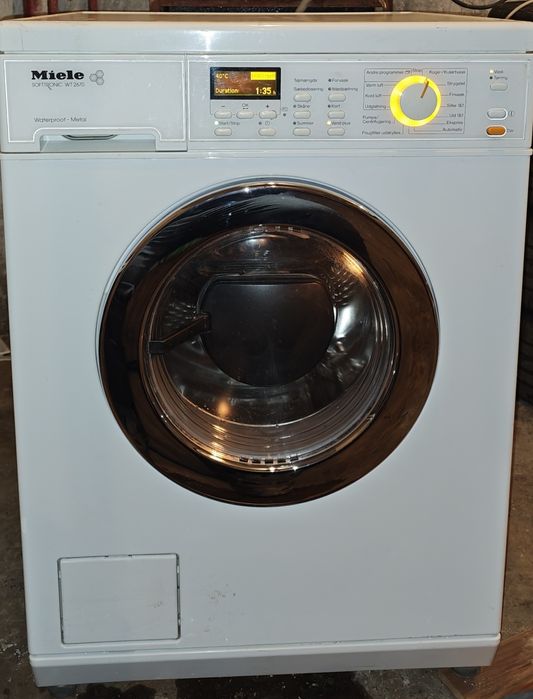 Пералня със сушилня Miele WT 2670