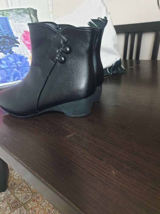Осенние сапоги 37,39.,40