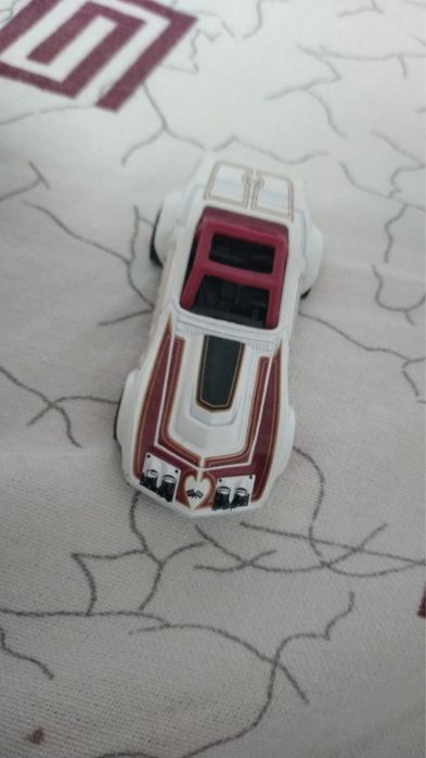 Продам Машинки Hot wheels оригинал