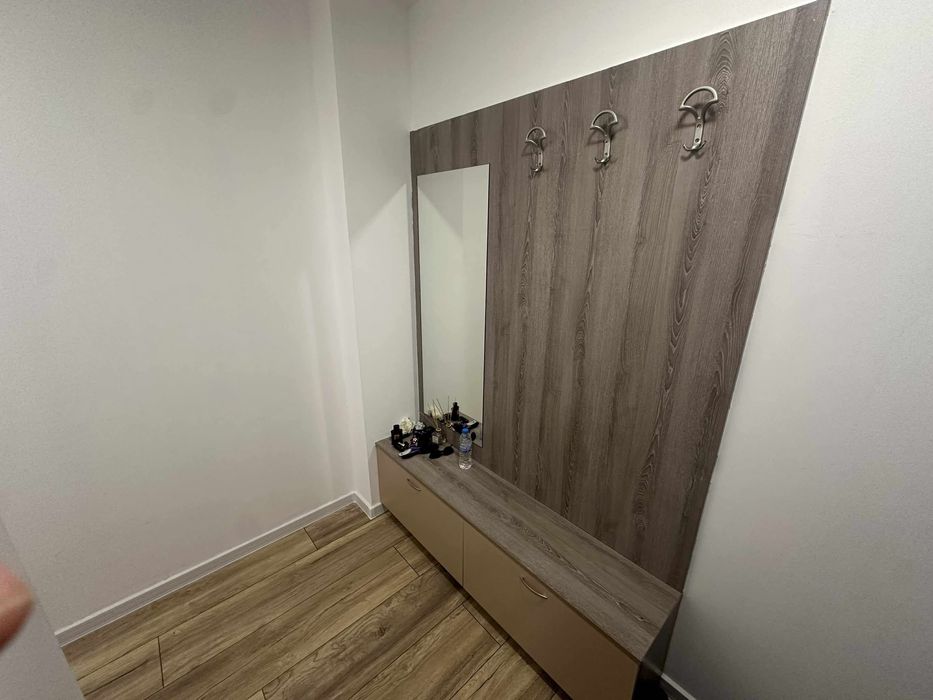 Портманто с огледало и шкаф за обувки