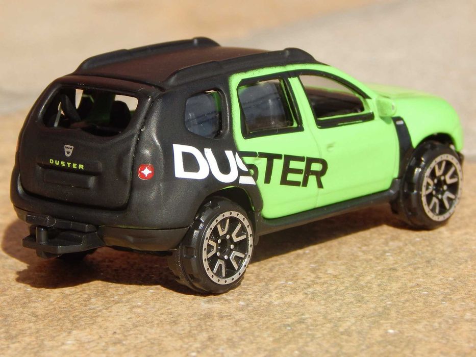 Macheta Dacia Duster 2 (HM) prefacelift 2017 scara 1:64 Majorette