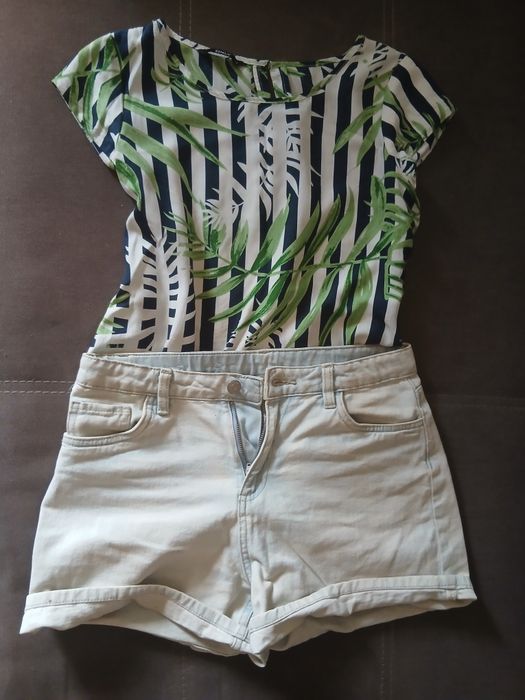 Bluză ONLY 100% vâscoză, imprimeu tropical, măr. 34